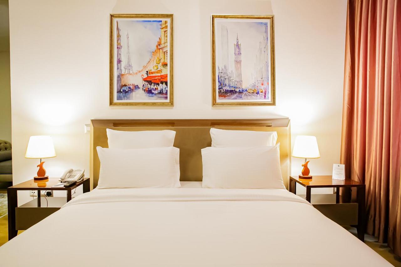 Royal Residences By Design Union Aliayabiagba Luaran gambar