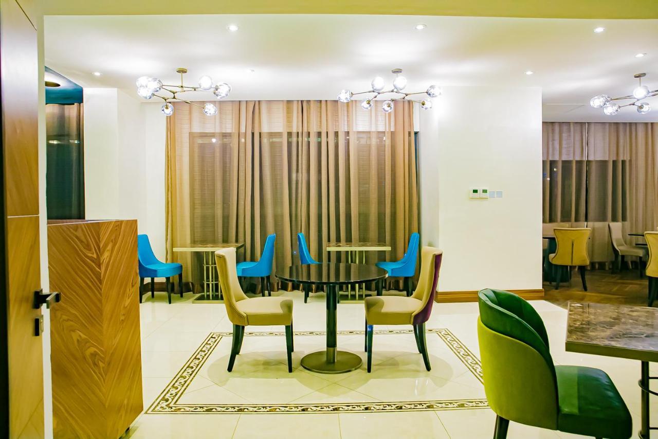 Royal Residences By Design Union Aliayabiagba Luaran gambar