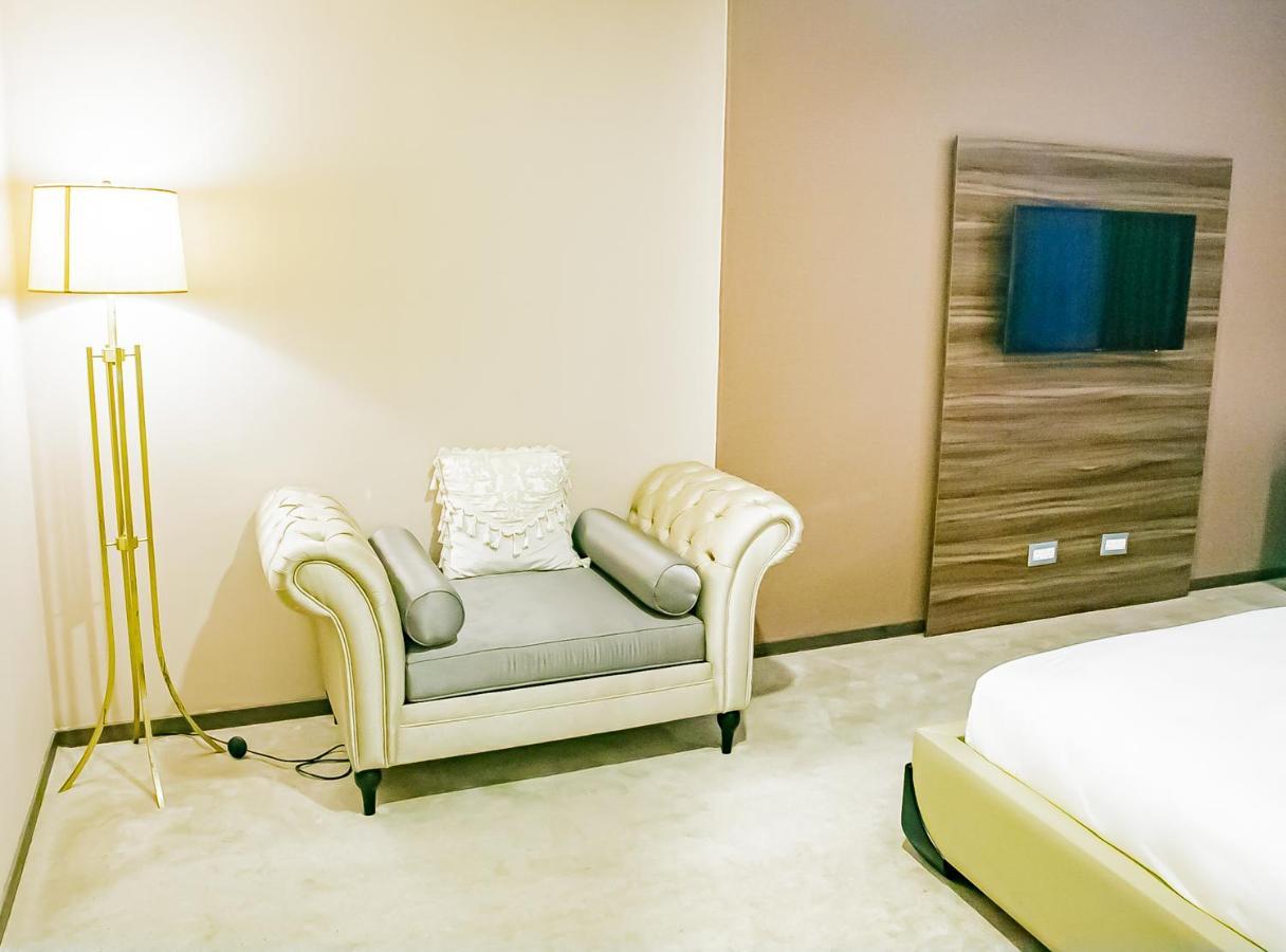 Royal Residences By Design Union Aliayabiagba Luaran gambar