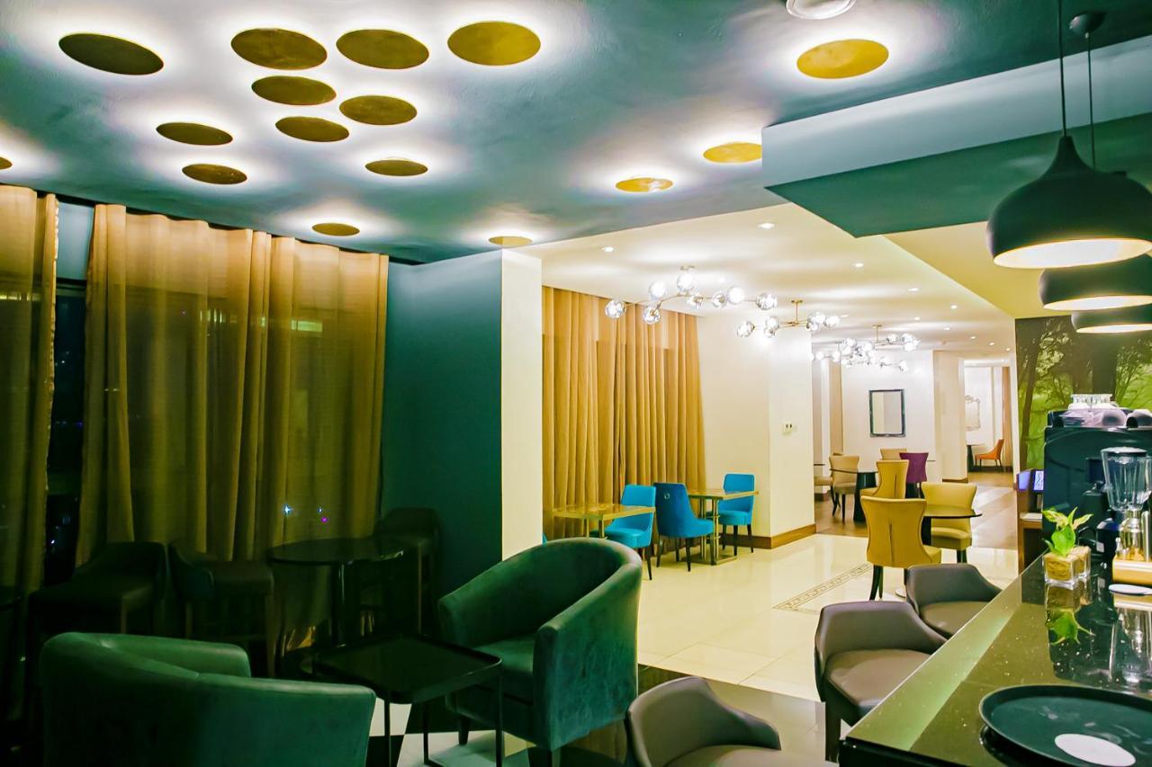 Royal Residences By Design Union Aliayabiagba Luaran gambar